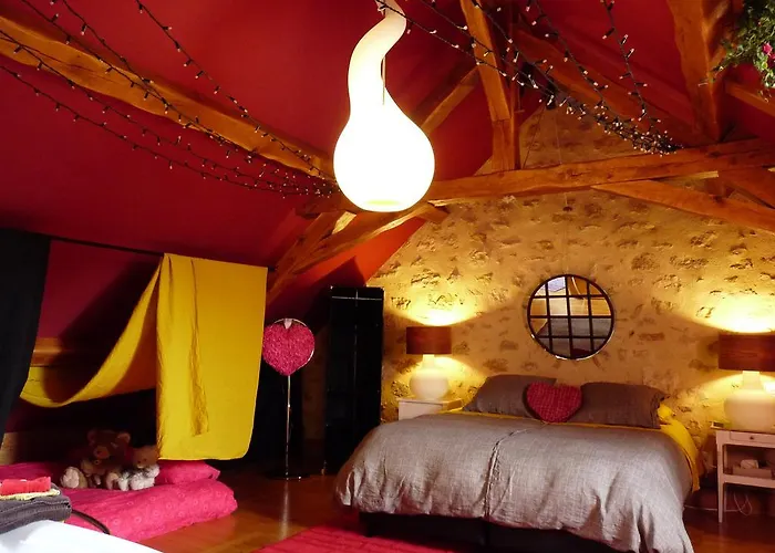 D'hotes La Breachere Bed & Breakfast